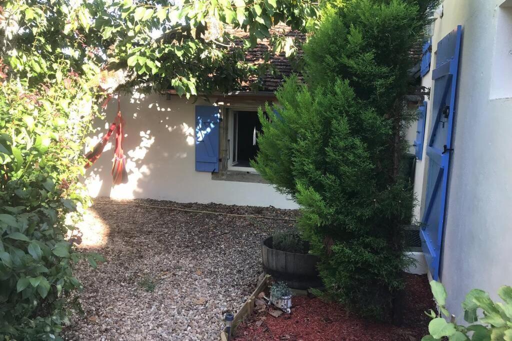 Holiday home Maisonnette De Charme Climatisee