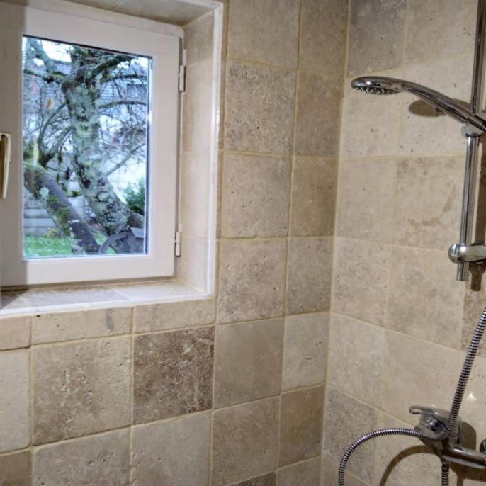 Holiday home Maisonnette De Charme Climatisee La Machine